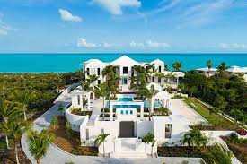 Villa or Hotel? Best Options for Turks and Caicos islands Vacation